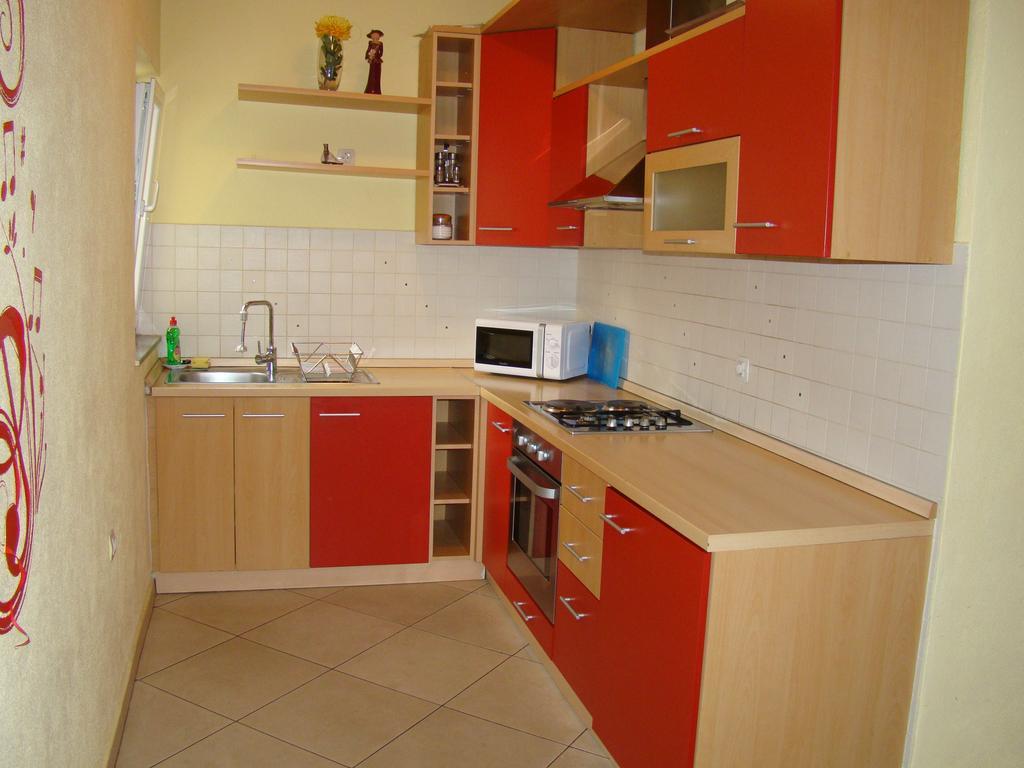 Apartments Buturic 萨利 客房 照片